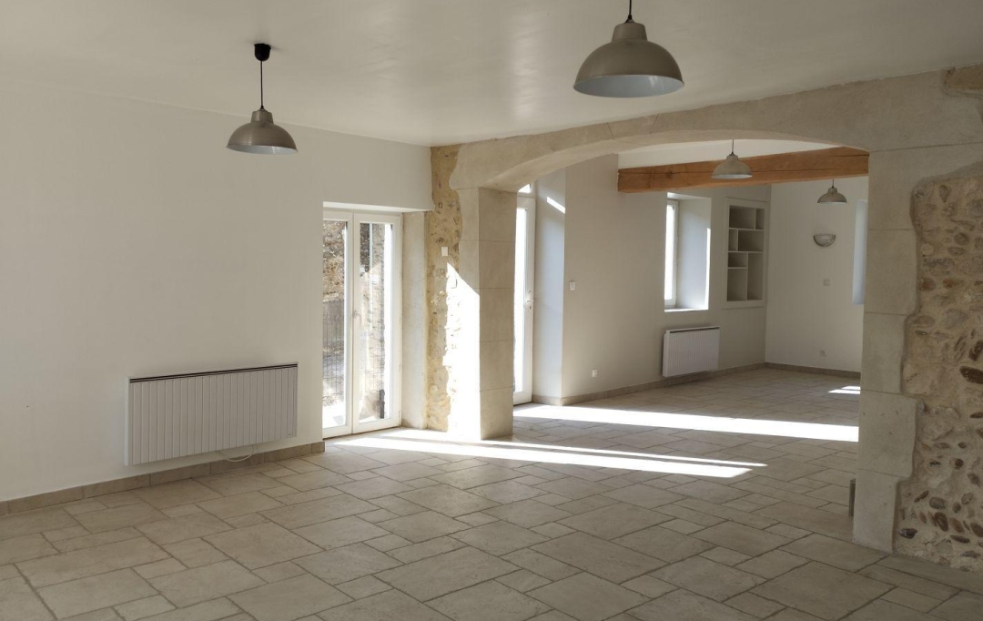 L.D.V Immobilier : Maison / Villa | SAINT-MARCEL-D'ARDECHE (07700) | 116 m2 | 900 € 