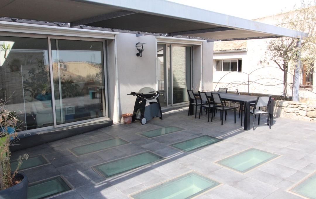 L.D.V Immobilier : Immeuble | BOURG-SAINT-ANDEOL (07700) | 357 m2 | 370 000 € 