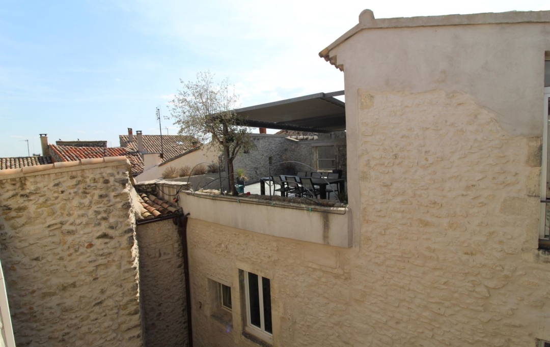 L.D.V Immobilier : Immeuble | BOURG-SAINT-ANDEOL (07700) | 357 m2 | 370 000 € 